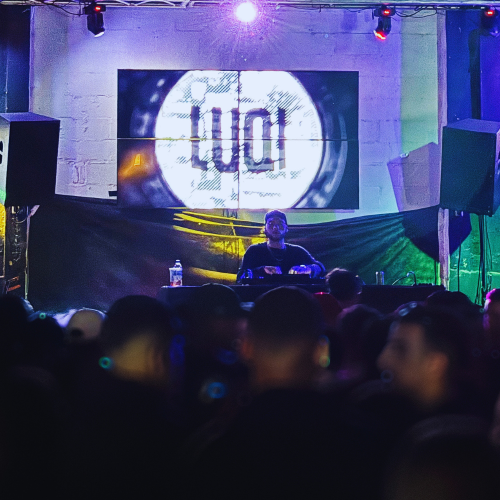 LUQI no palco